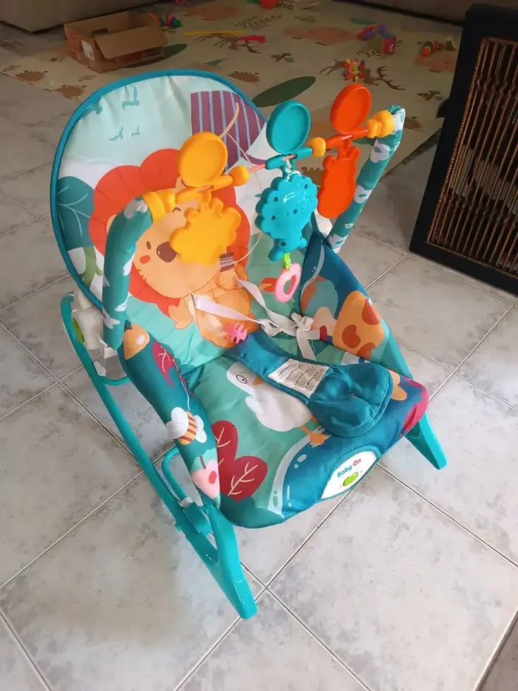 Foto de reseña de Cliente Baby On sobre Silla mecedora eléctrica para bebé Baby On NS4-1 Rey de la Selva