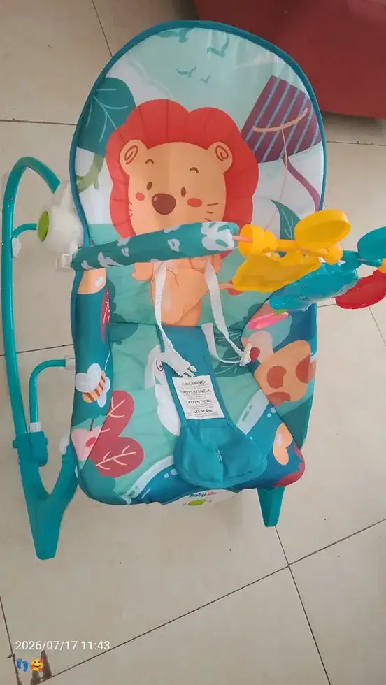 Foto de reseña de Cliente Baby On sobre Silla mecedora eléctrica para bebé Baby On NS4-1 Rey de la Selva