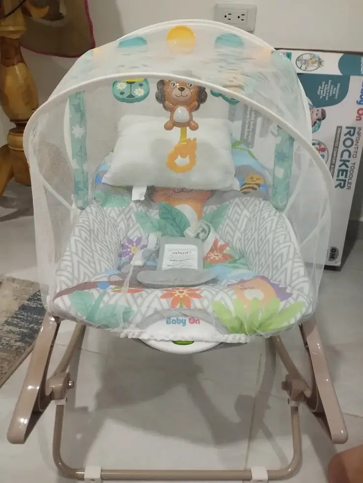 Foto de reseña de Cliente Baby On sobre Silla mecedora eléctrica para bebé Baby On NS4-1 Rey de la Selva