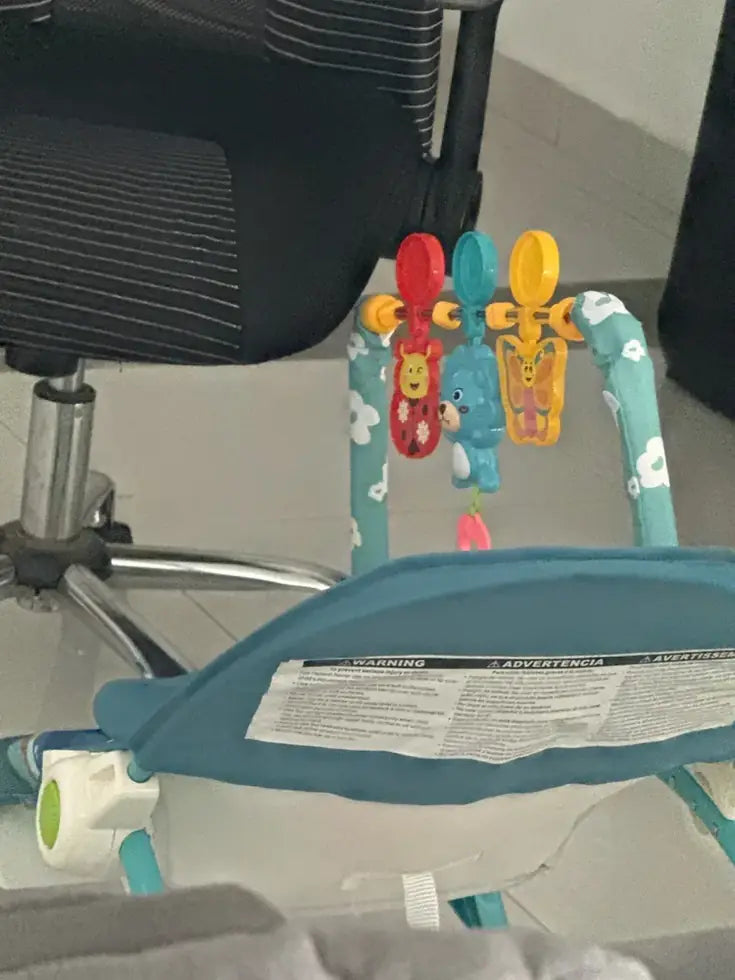 Foto de reseña de Cliente Baby On sobre Silla mecedora eléctrica para bebé Baby On NS4-1 Rey de la Selva